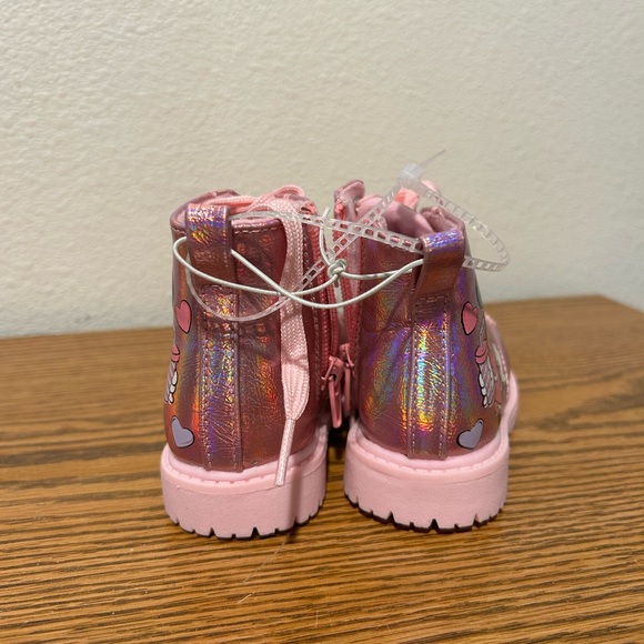 Disney Pink Metallic Minnie Mouse Boots NWOT - Picture 6 of 11